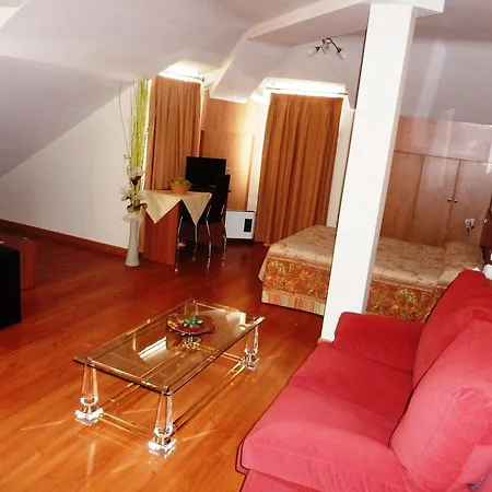 La Morada 2* La Cistérniga