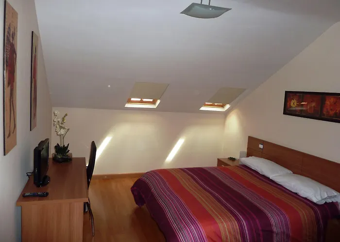 拉莫拉达旅馆 2* 拉·希斯特尼加