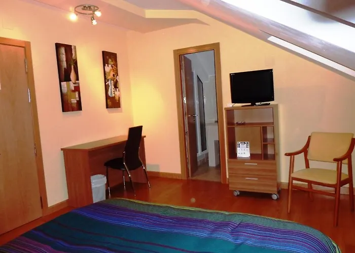 拉莫拉达旅馆 2* 拉·希斯特尼加